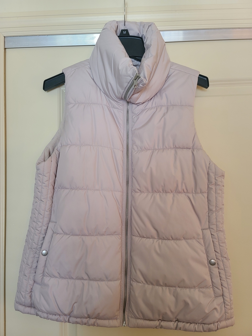 Old Navy Cream Quilted Puffer Vest - Women's Sleeveless Jacket